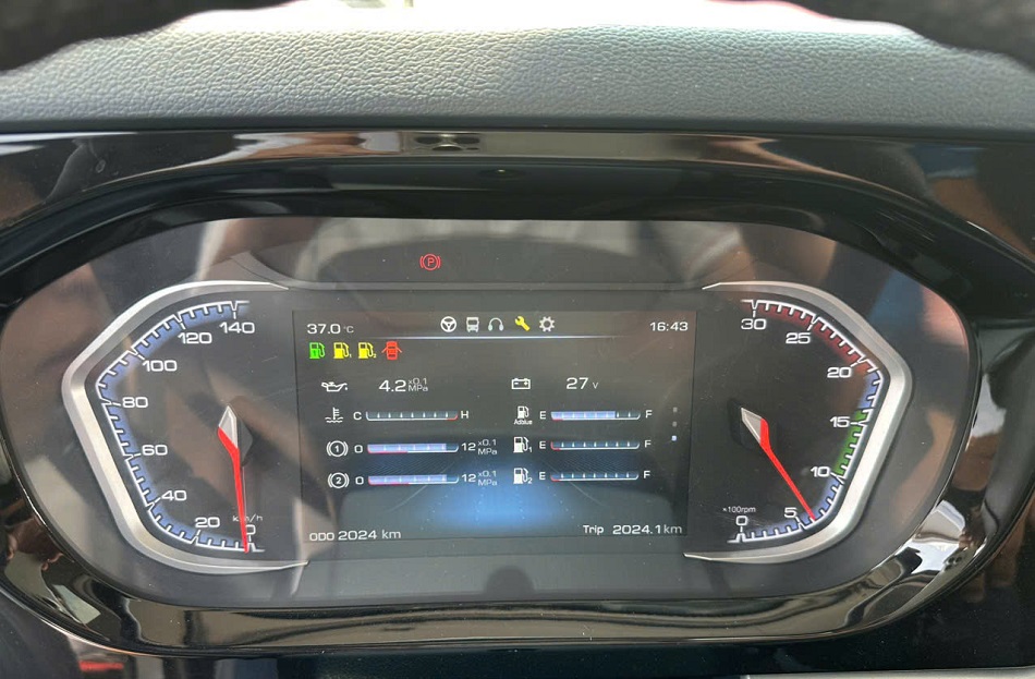 XE ĐẦU KÉO CHENGLONG H7 MEGAX 470 HP
